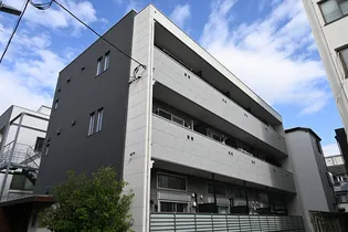 クリエイティブ レジデンス高砂【2階】の外観