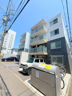 プレジール医大前【2階】の外観
