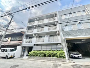 フェイム西ノ京【4階】の外観