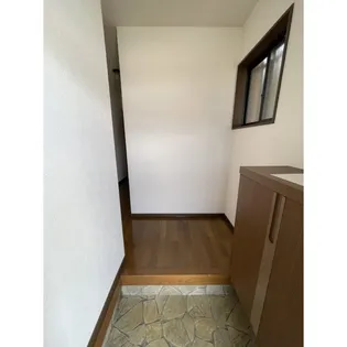 サニークレスト【1階】の玄関