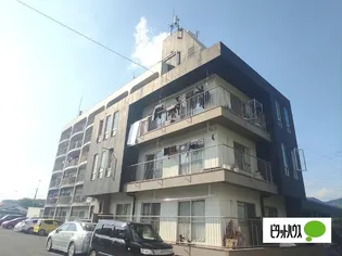 パインズクレスト【4階】の外観