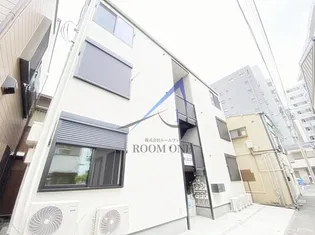 ルミエール横浜【3階】の外観