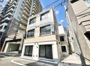 東京都新宿区西早稲田3【マンション】の外観