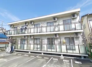 シャトーサンシャイン【1階】の外観