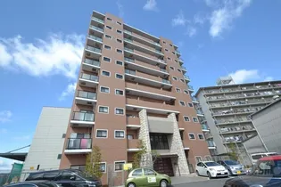 大阪府大阪市東淀川区小松3【マンション】の外観