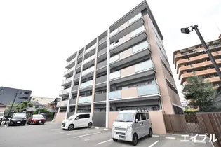 レフィナード博多の画像