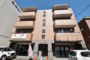 カローレ栄町の画像