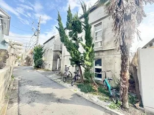 東京都中野区大和町2【マンション】の外観