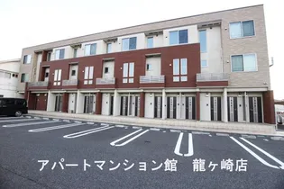 エレノア【3階】の外観