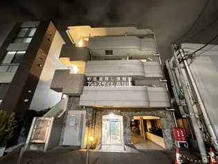 東京都品川区小山5【マンション】の外観