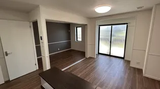 ラ・ルーチェ山居 typeB【1階】の居間