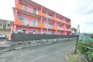 ヤママス東【3階】の外観