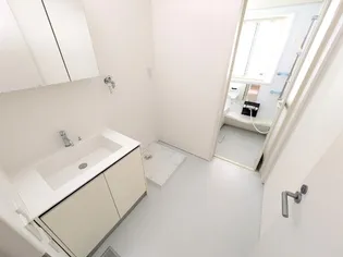 QUATTRO【1階】の内装