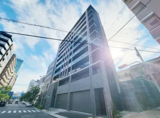 カームテラス神泉【8階】の外観