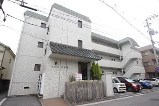 メゾンヤマキの画像