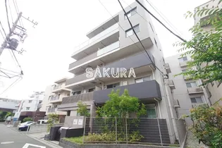 シャンデルブの画像