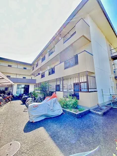 彦治郎マンション【1階】の外観