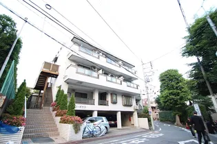 東京都渋谷区西原2【マンション】の外観