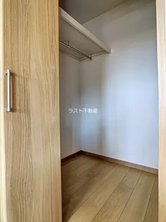 サンハイツアイタウン天辰A棟【1階】の内装