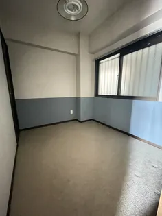 トーカンマンション泉が丘【2階】の居間