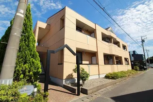 イーストヒルズ【1階】の外観