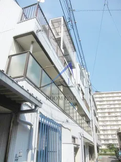 石井マンション【2階】の外観