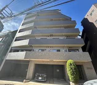 東京都新宿区西新宿5【マンション】の外観