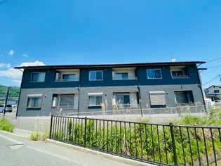 アイランドコート C【1階】の外観