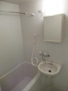 ヴェルト三軒茶屋II【4階】の外観