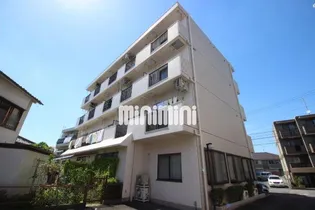 フェアリーライフ【2階】の外観