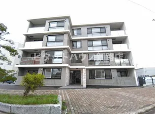 GRACE TIARAの画像