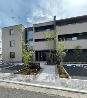 ラプレスタージュ【1階】の外観