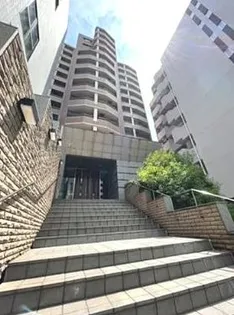 東京都渋谷区東2【マンション】の外観