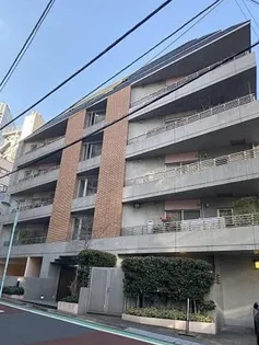 ジェイパーク代々木【2階】の外観