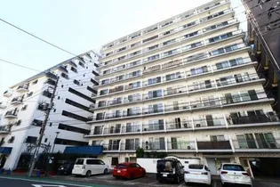 秀和目黒駅前レジデンス【4階】の外観