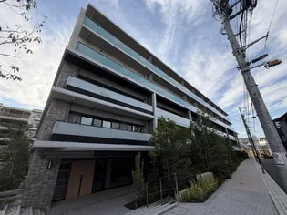 東京都新宿区高田馬場3【マンション】の外観