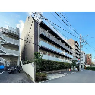 東京都新宿区西五軒町【マンション】の外観
