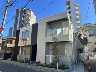 ウィステリア コート【1階】の外観