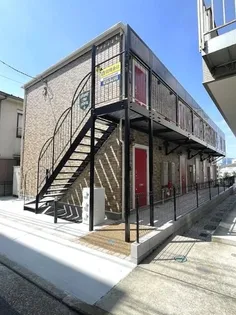 神奈川県横浜市西区西戸部町1【アパート】の外観