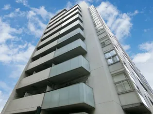 W.O.B HONMACHI-WEST【2階】の外観