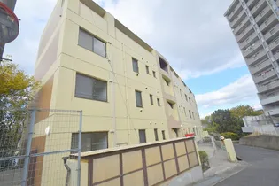 パールハイツ口田【1階】の外観