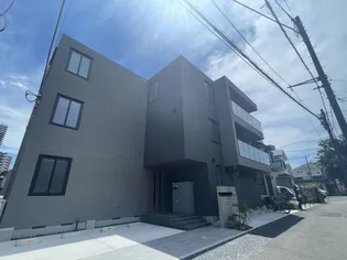 ルミエールテラス【1階】の外観