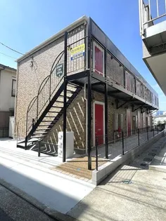 神奈川県横浜市西区西戸部町1【アパート】の外観