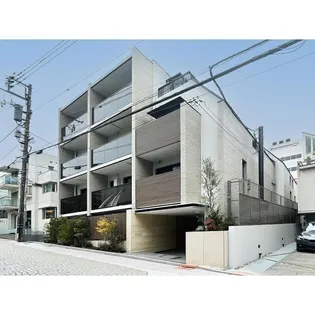ORME COURT YOTSUYAの外観