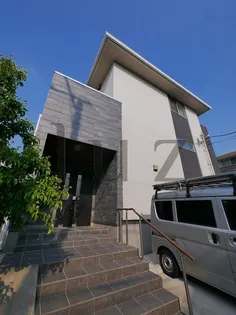 プレシャスI【2階】の外観