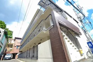 ユーアイビルII【3階】の外観