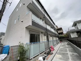 東京都多摩市豊ヶ丘1【マンション】の外観