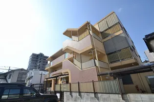 シャトル牛田本町【2階】の外観