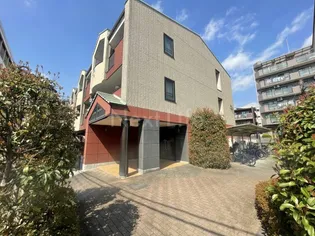 フォンテーヌ【3階】の外観