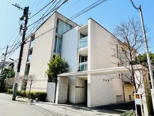 東京都港区西麻布4【マンション】の外観